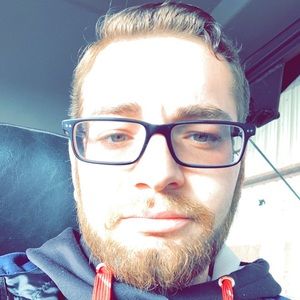 Meet your Posher, Corey